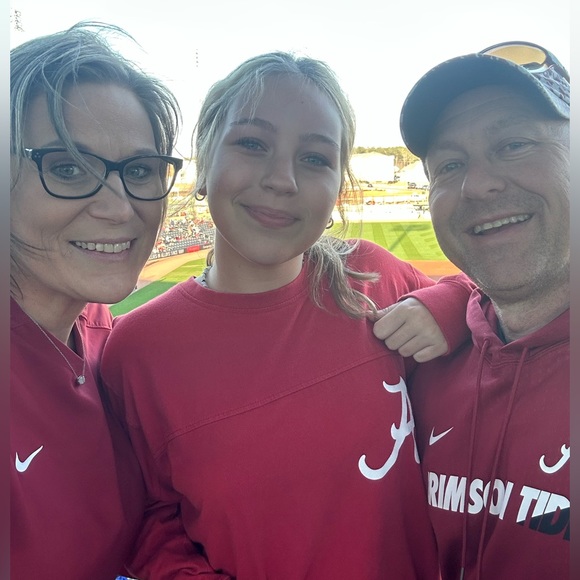 Hey! I'm Andrea! - Picture 4 of 5